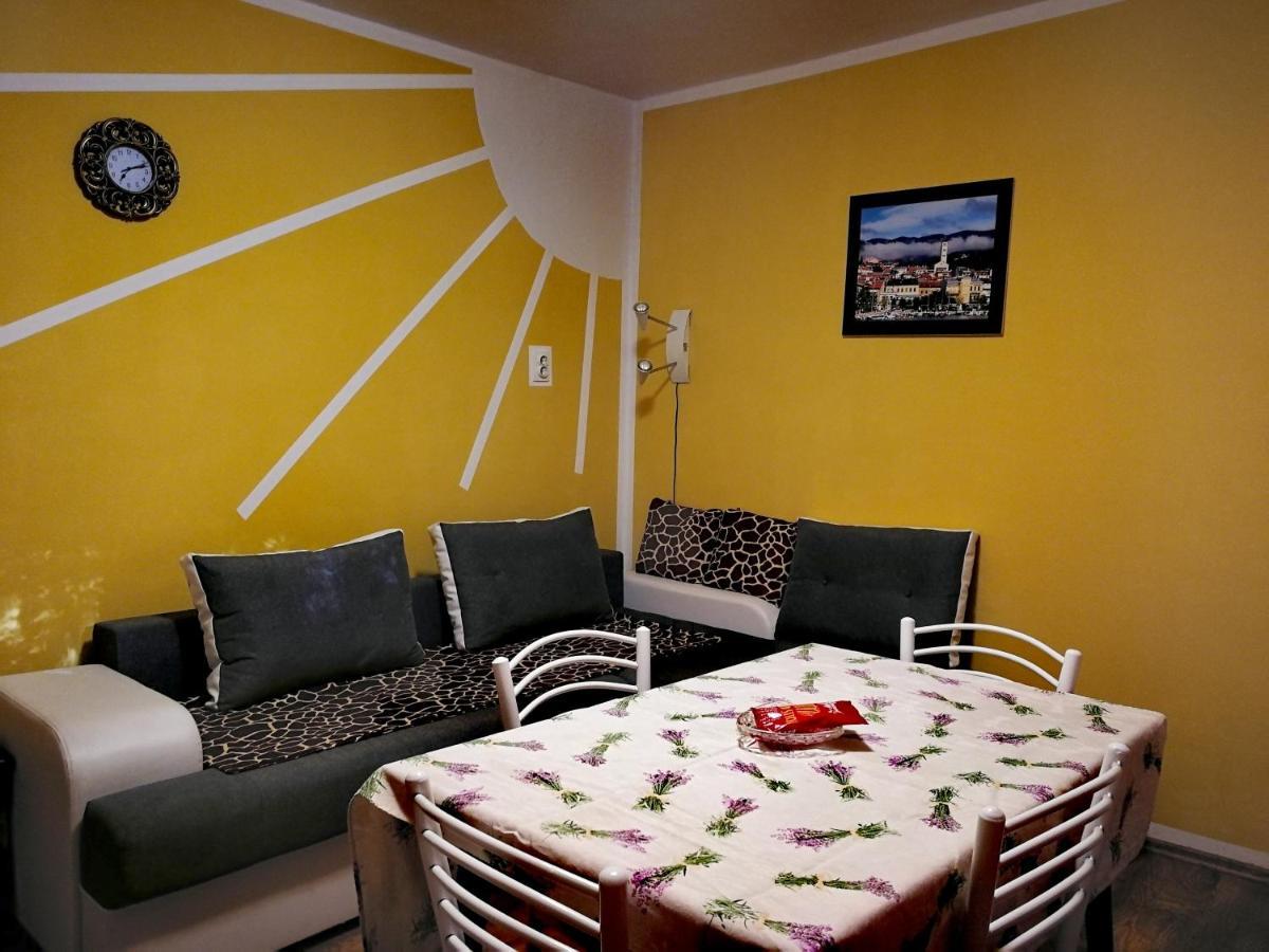 Apartments Anita ツリクヴェニツァ エクステリア 写真